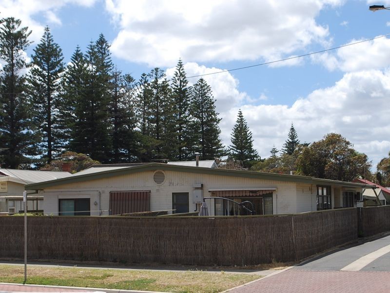 2/224 Military Road, Henley Beach SA 5022