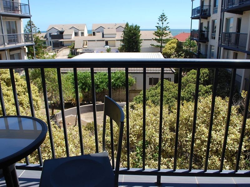 23/362 Seaview Road, Henley Beach SA 5022