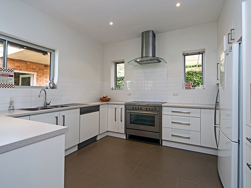10 Durham Avenue, Lockleys SA 5032
