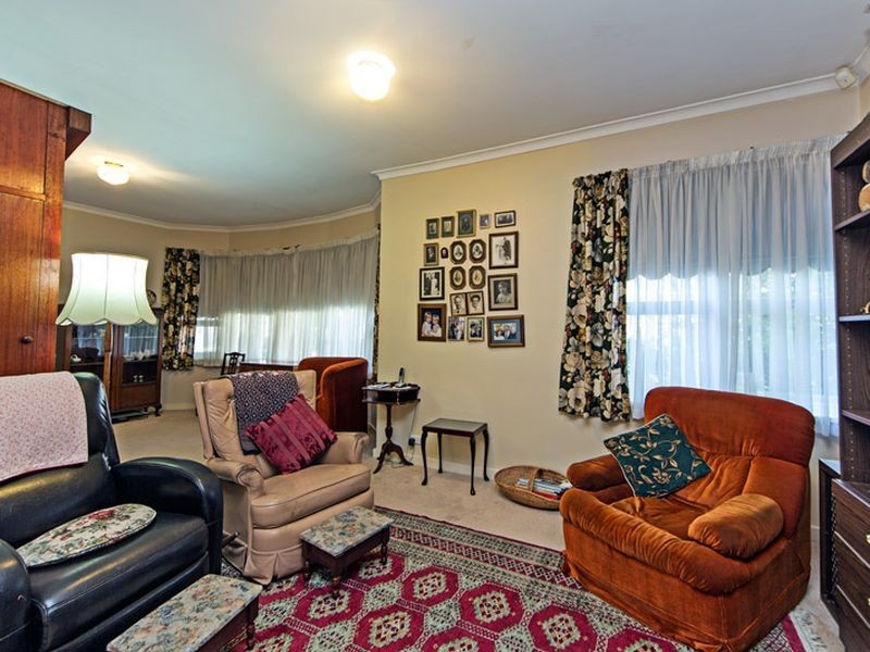 48 Riverside Drive, Fulham SA 5024