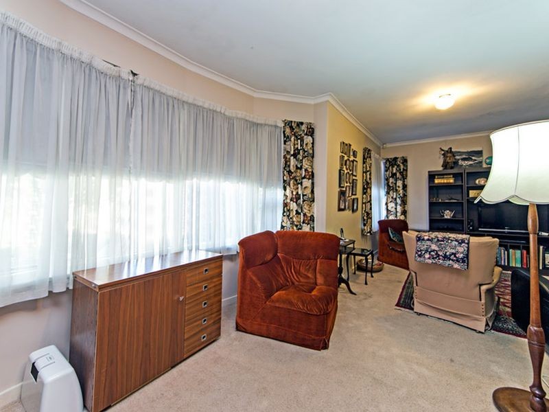 48 Riverside Drive, Fulham SA 5024
