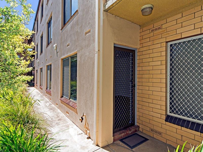 5/180 Seaview Road, Henley Beach South SA 5022