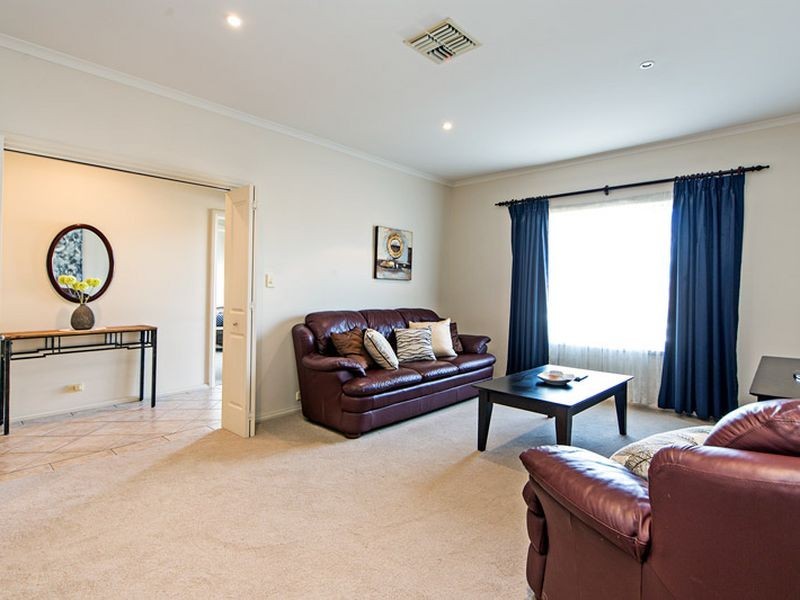 28 Mamande Crescent, Lockleys SA 5032