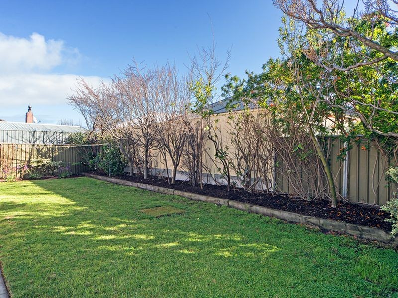 28 Mamande Crescent, Lockleys SA 5032
