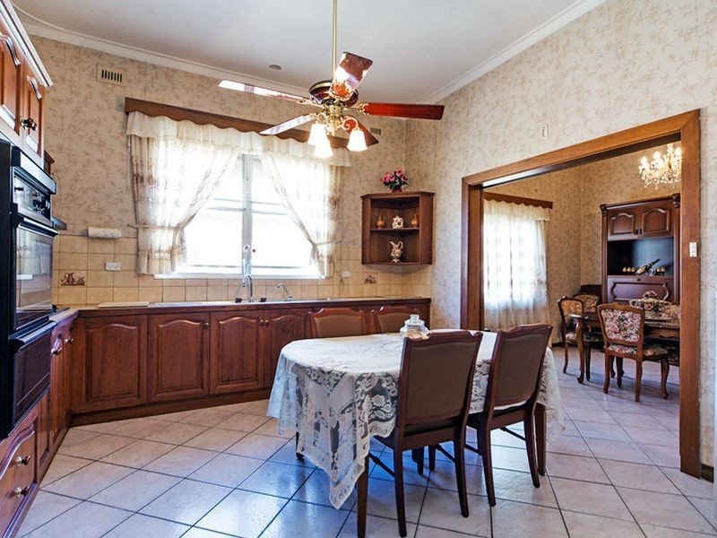 5 Rawlings Avenue, Torrensville SA 5031