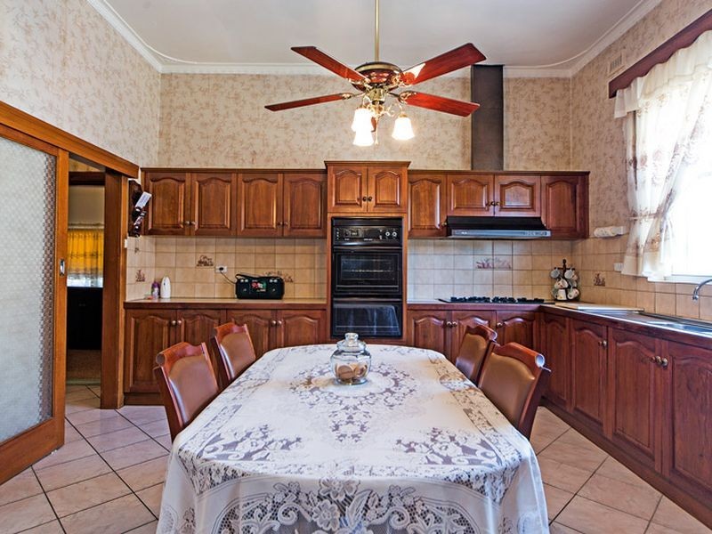 5 Rawlings Avenue, Torrensville SA 5031