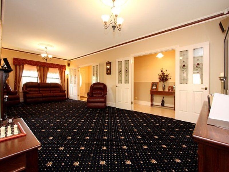 13 Creedon Close, Evanston Park SA 5116