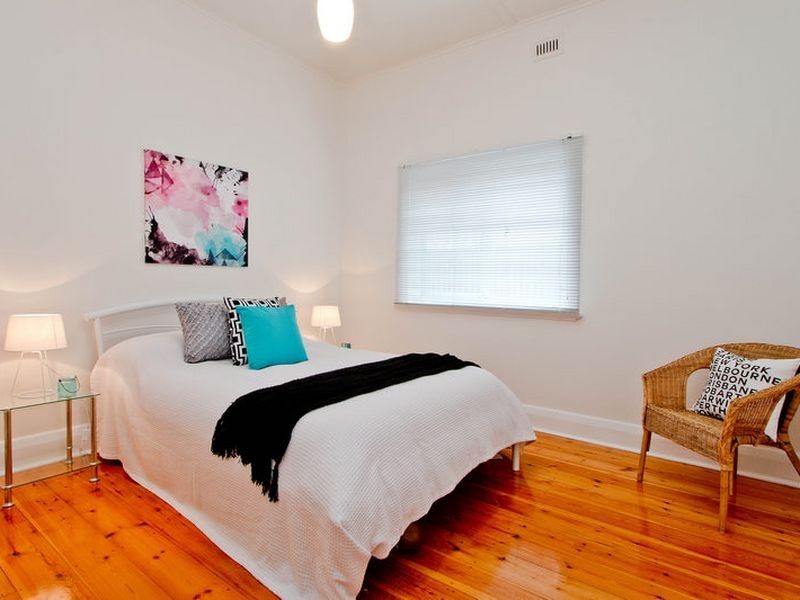 6 Hazel Terrace, Henley Beach South SA 5022