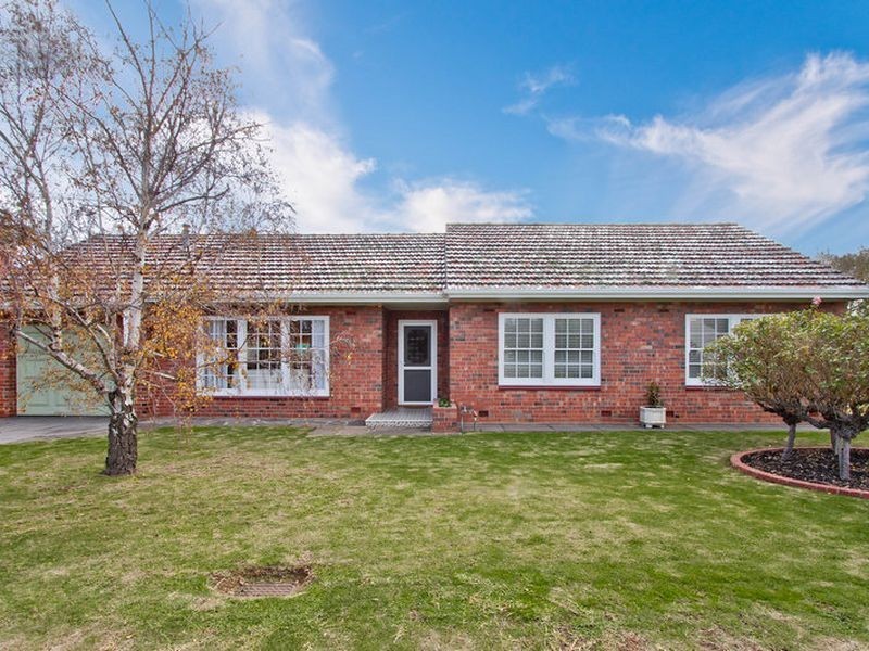 11 Oliver Avenue, Fulham Gardens SA 5024