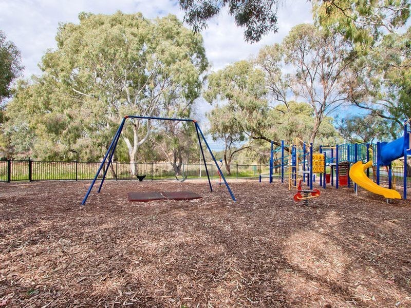 11 Oliver Avenue, Fulham Gardens SA 5024