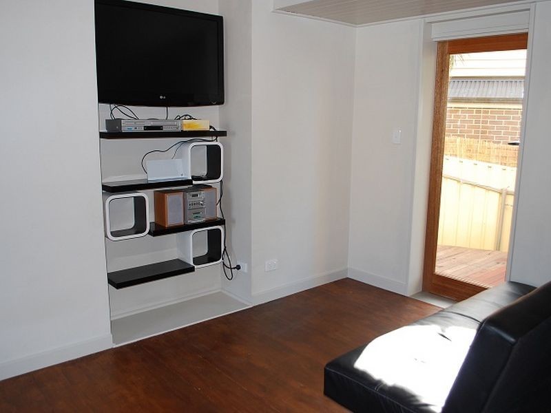 2/195 Military Road, Henley Beach South SA 5022