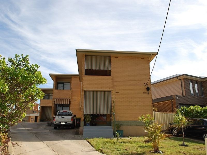 2/195 Military Road, Henley Beach South SA 5022