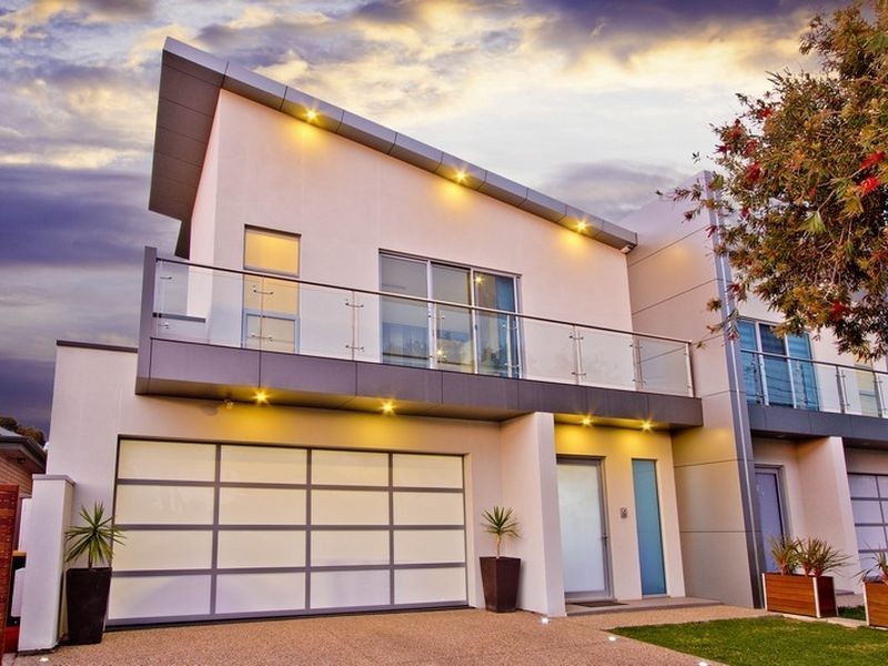 4 Hoover Road, Henley Beach South SA 5022