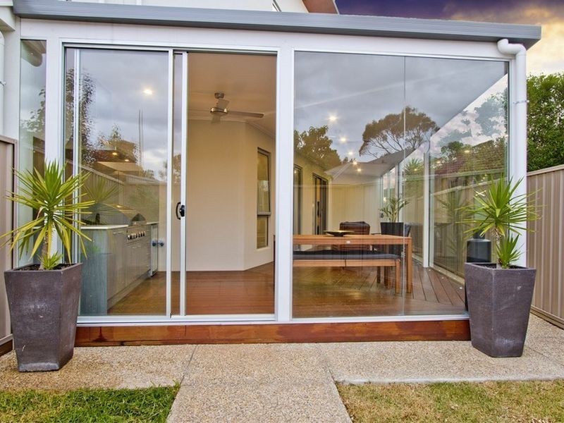 4 Hoover Road, Henley Beach South SA 5022