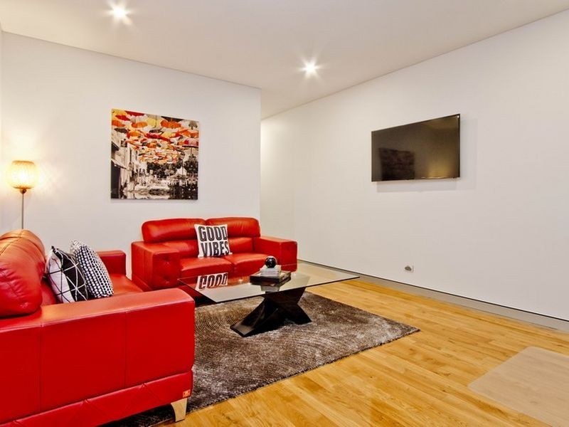4 Hoover Road, Henley Beach South SA 5022