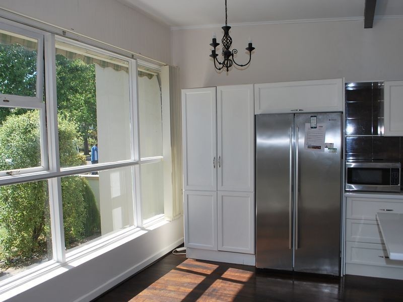 15 Broadmore Avenue, Fulham SA 5024