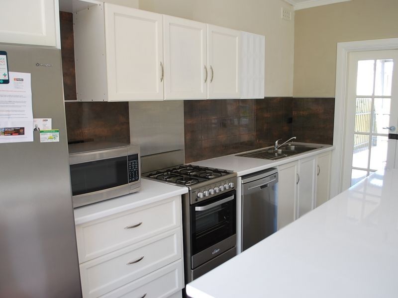 15 Broadmore Avenue, Fulham SA 5024