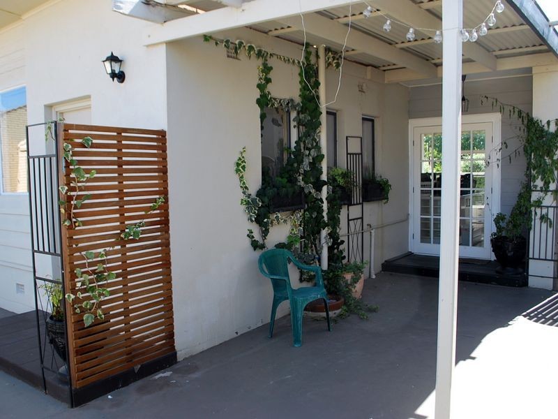 15 Broadmore Avenue, Fulham SA 5024