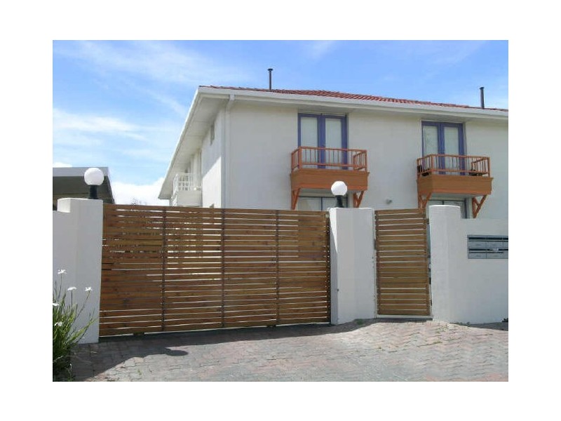 2/500 Seaview Road, Henley Beach SA 5022