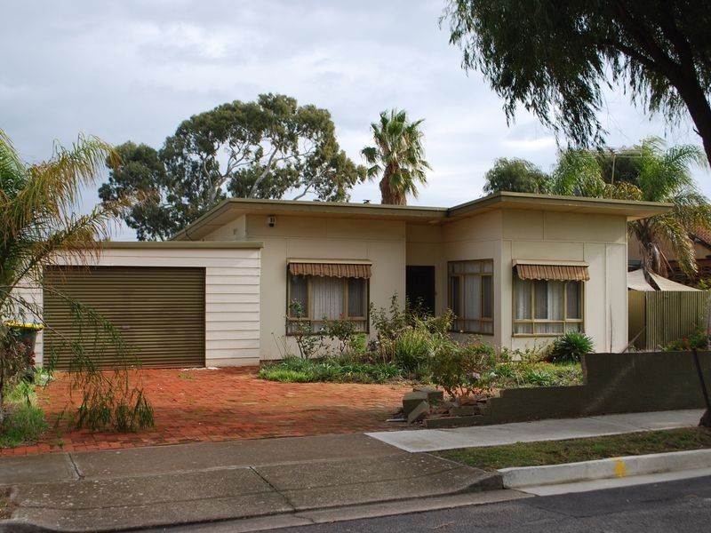 389 Railway Terrace, North Haven SA 5018
