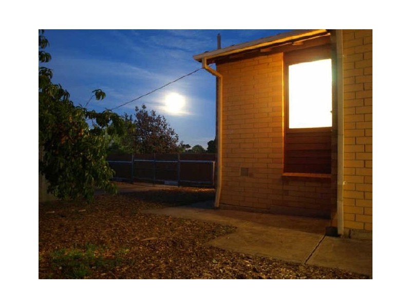 38 Diana Crescent, Morphett Vale SA 5162