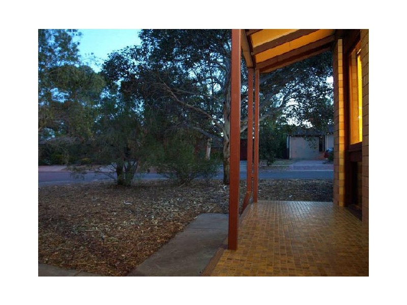 38 Diana Crescent, Morphett Vale SA 5162