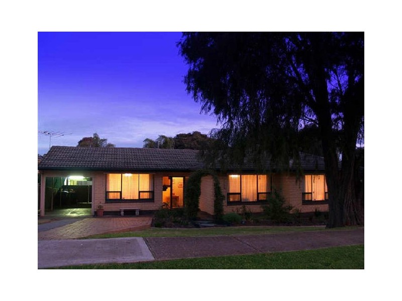 4 Queensferry Road, Old Reynella SA 5161