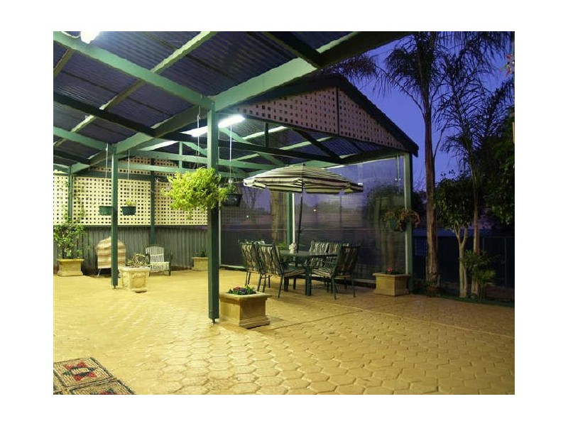 4 Queensferry Road, Old Reynella SA 5161