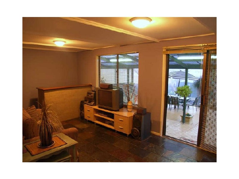 4 Queensferry Road, Old Reynella SA 5161