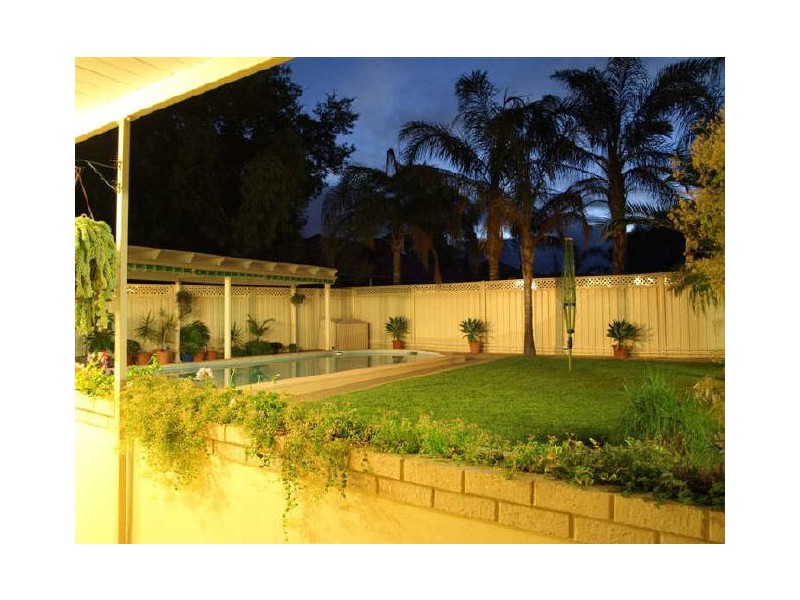 37 Alexander Ave, Morphett Vale SA 5162