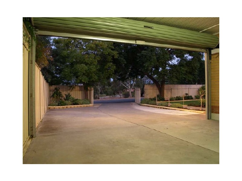 37 Alexander Ave, Morphett Vale SA 5162