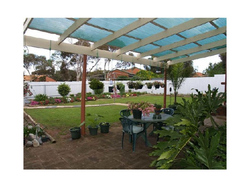 17 Taranto Court, Hackham West SA 5163