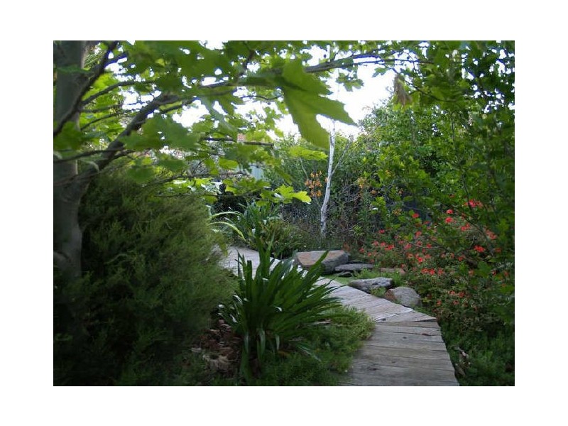 8 Botanic Grove, Hackham SA 5163