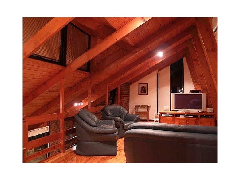 28 Courageous Avenue, Happy Valley SA 5159