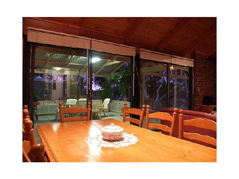 28 Courageous Avenue, Happy Valley SA 5159