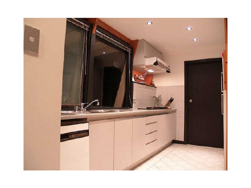 28 Courageous Avenue, Happy Valley SA 5159