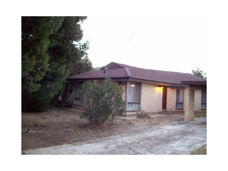 225 States Road, Morphett Vale SA 5162