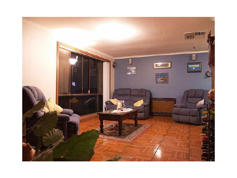 8 Cashel Court, Huntfield Heights SA 5163