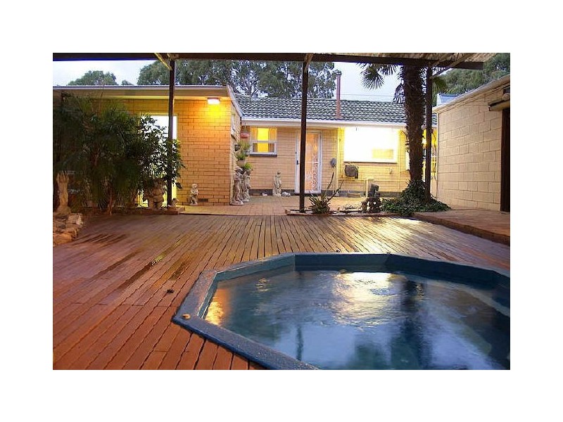 9 Amanda Way, Morphett Vale SA 5162