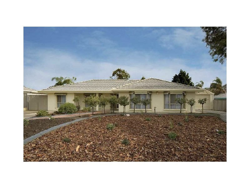 7 Pegasus Drive, Woodcroft SA 5162