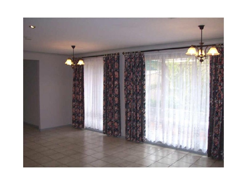 13 Walford Drive, Onkaparinga Hills SA 5163