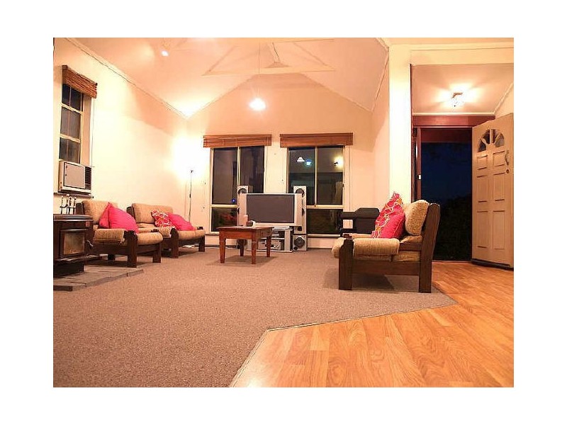 36 Larkdale Crescent, O’halloran Hill SA 5158