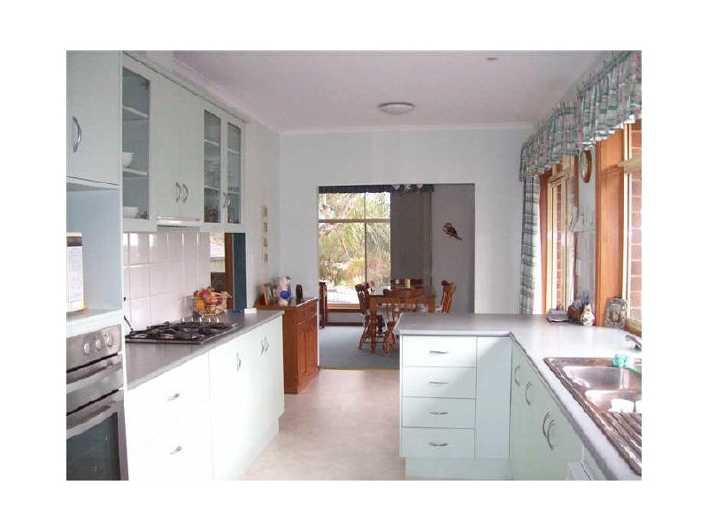 6 Rudge Close, Happy Valley SA 5159