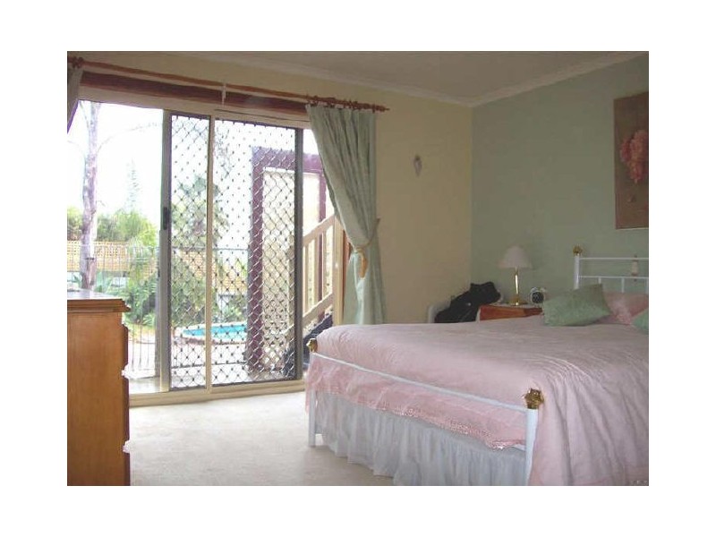 6 Rudge Close, Happy Valley SA 5159