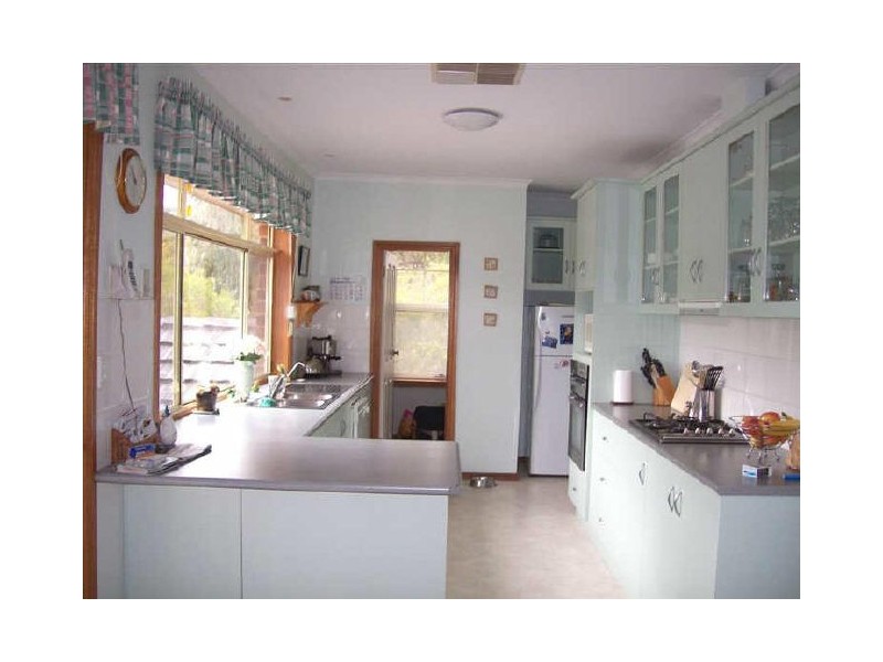 6 Rudge Close, Happy Valley SA 5159