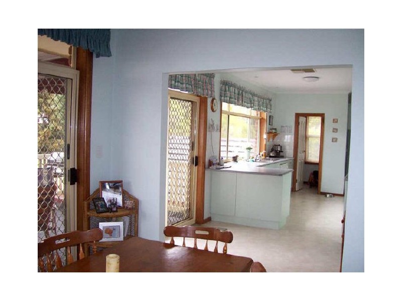 6 Rudge Close, Happy Valley SA 5159