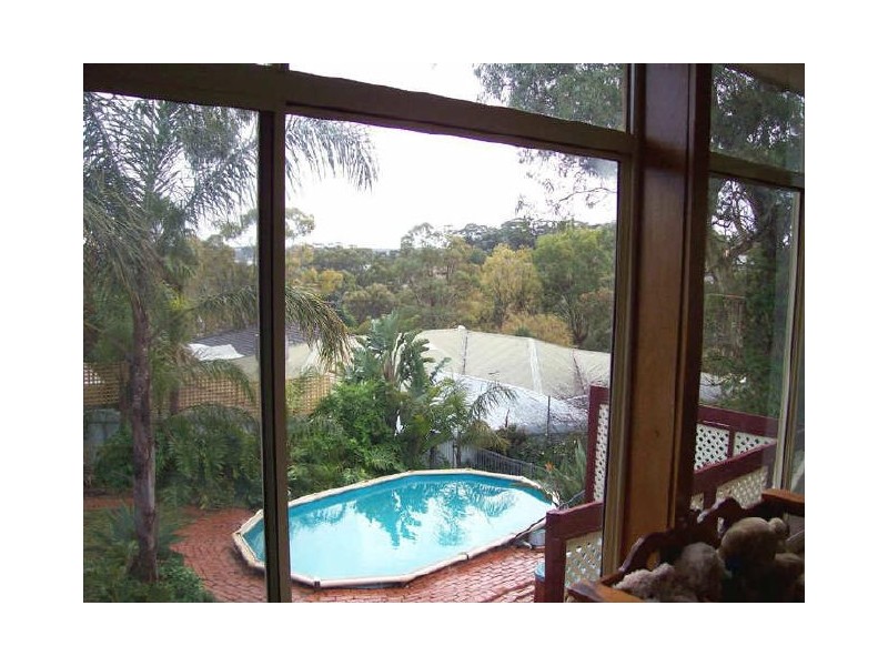 6 Rudge Close, Happy Valley SA 5159