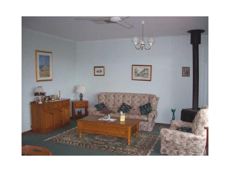 6 Rudge Close, Happy Valley SA 5159