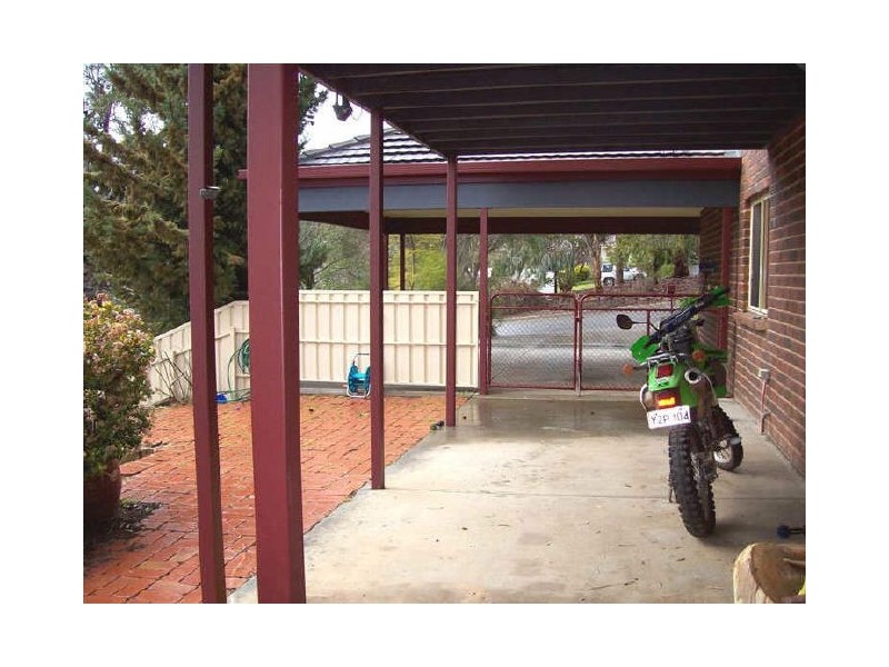 6 Rudge Close, Happy Valley SA 5159