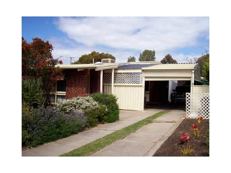 25 Flavian Crescent, Morphett Vale SA 5162